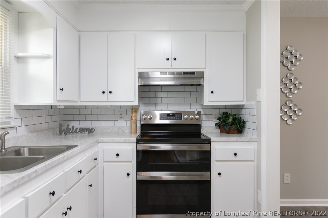 269 Mt Olive Road Elizabethtown, NC 28337 - Photo 8 of 19 Gallery Image 8