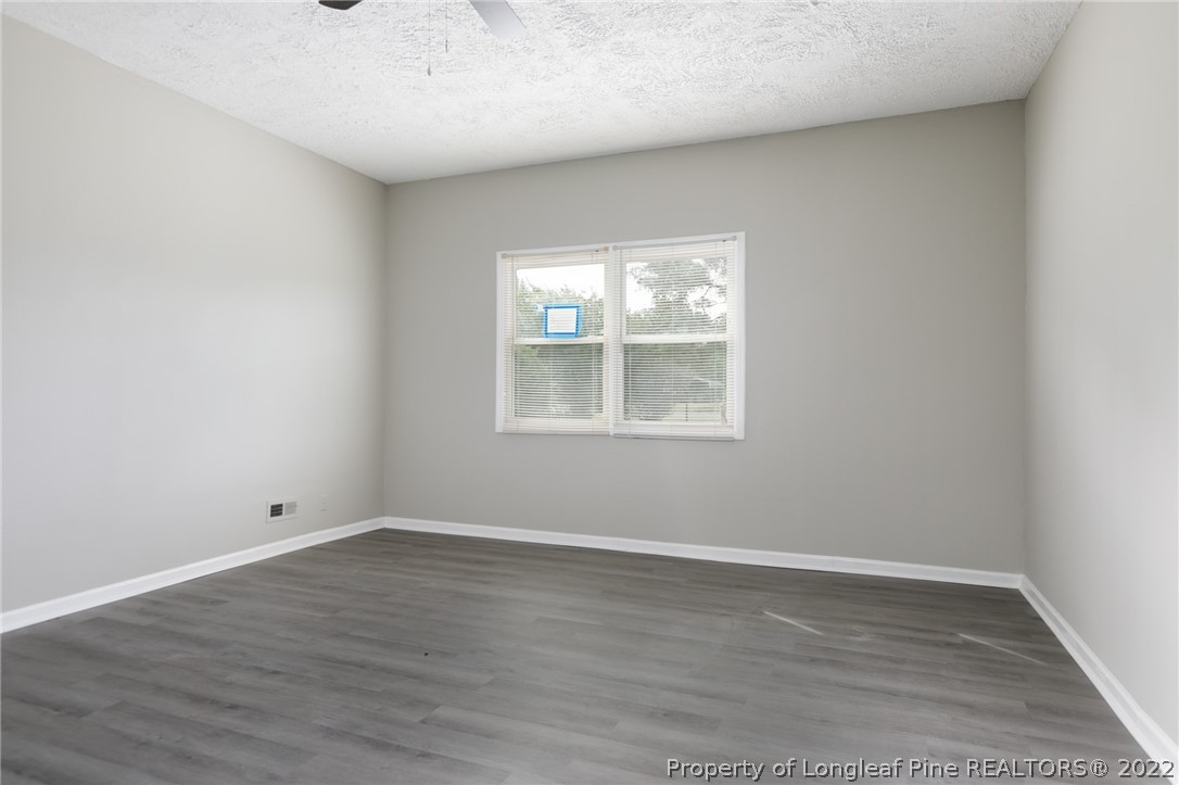 269 Mt Olive Road Elizabethtown, NC 28337 - Photo 10 of 19 Gallery Image 10