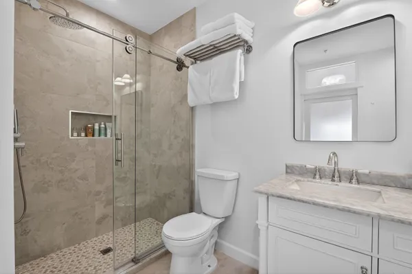$1,275,000 | 15 Warren Street, Unit 125, Jersey City, NJ 07302