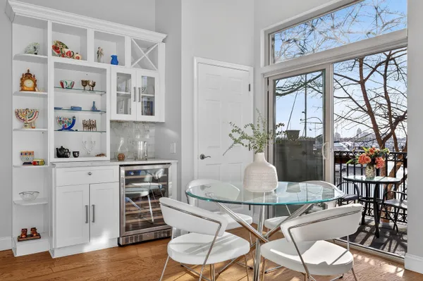 $1,275,000 | 15 Warren Street, Unit 125, Jersey City, NJ 07302