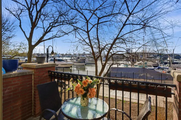 $1,275,000 | 15 Warren Street, Unit 125, Jersey City, NJ 07302