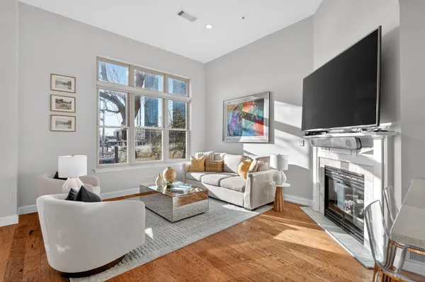$1,275,000 | 15 Warren Street, Unit 125, Jersey City, NJ 07302