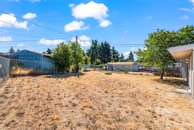 a view of a house with pool