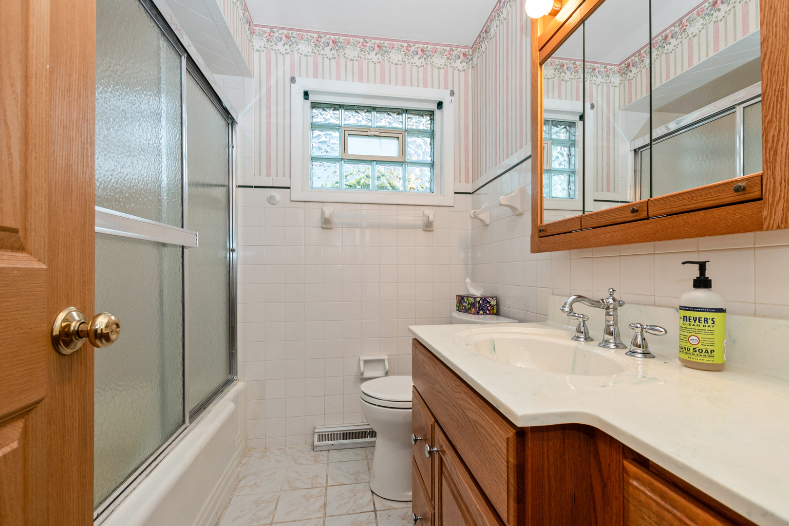 2404 Heather Road Flossmoor, IL 60422 - Photo 13 of 25 Gallery Image 13