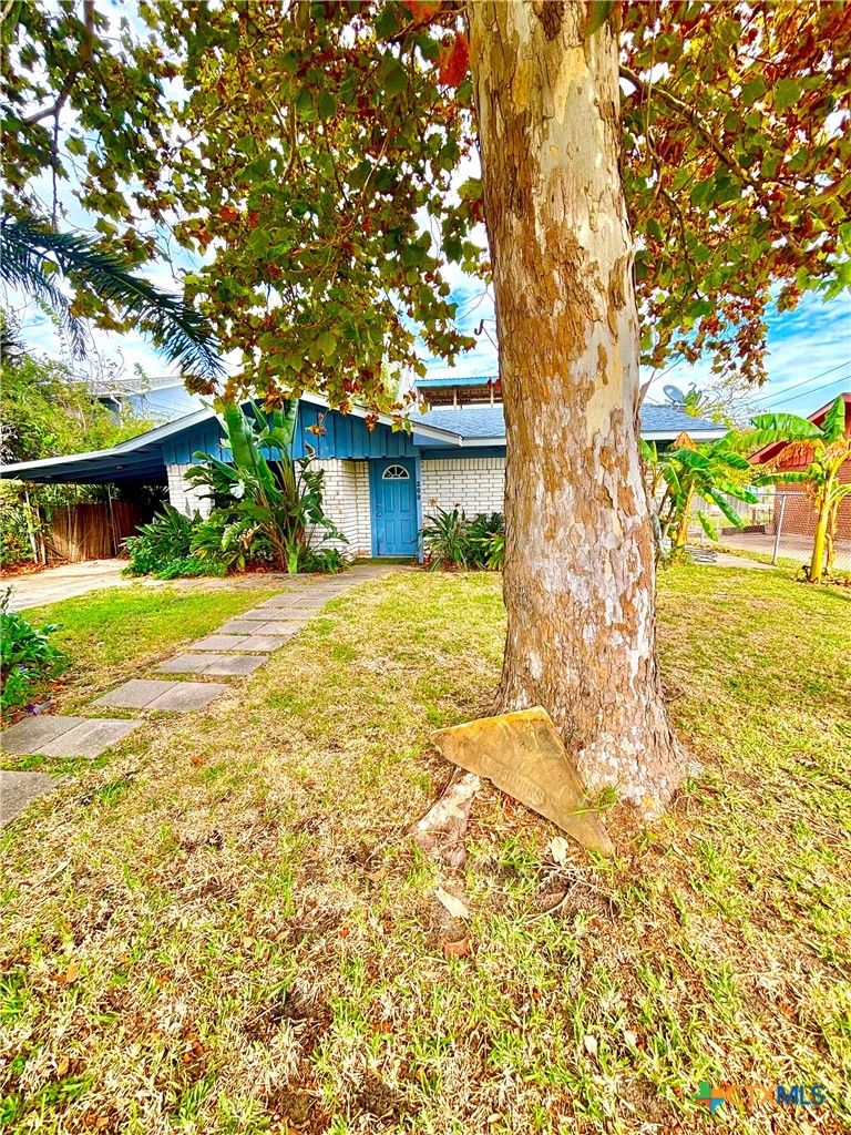 208 Washington Boulevard Port O'Connor, TX 77982 - Photo 36 of 47 a view of a house with a yard