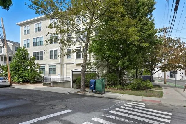 $1,325,000 | 43 Park Street, Unit 18, Somerville, MA 02143