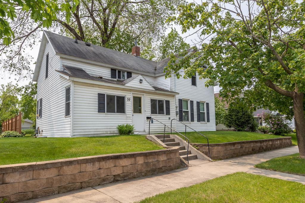 32 11th Street Northwest Rochester, MN 55901 - Photo 1 of 1