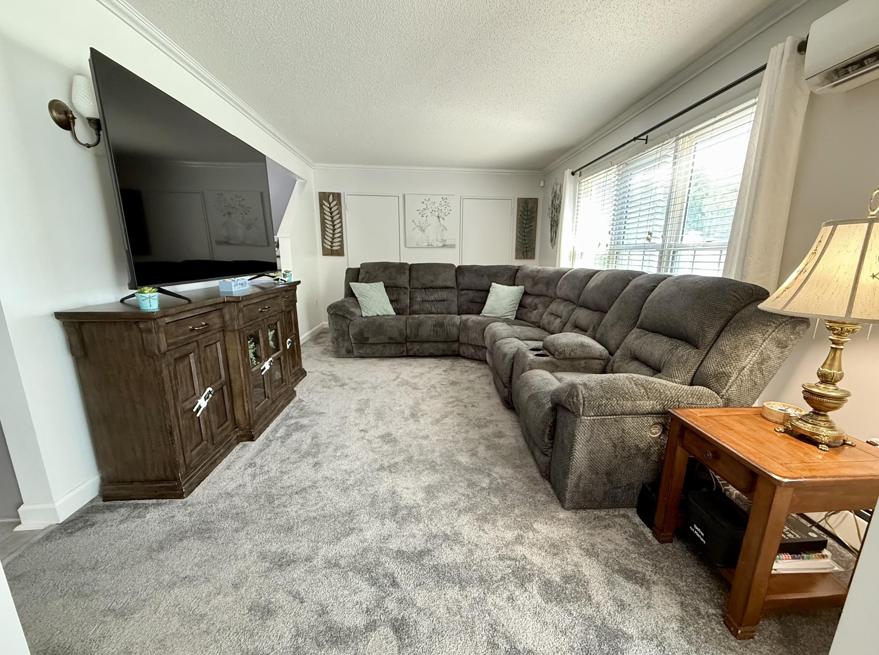 99 Maine Road Plattsburgh, NY 12903 - Photo 2 of 27 Living room
