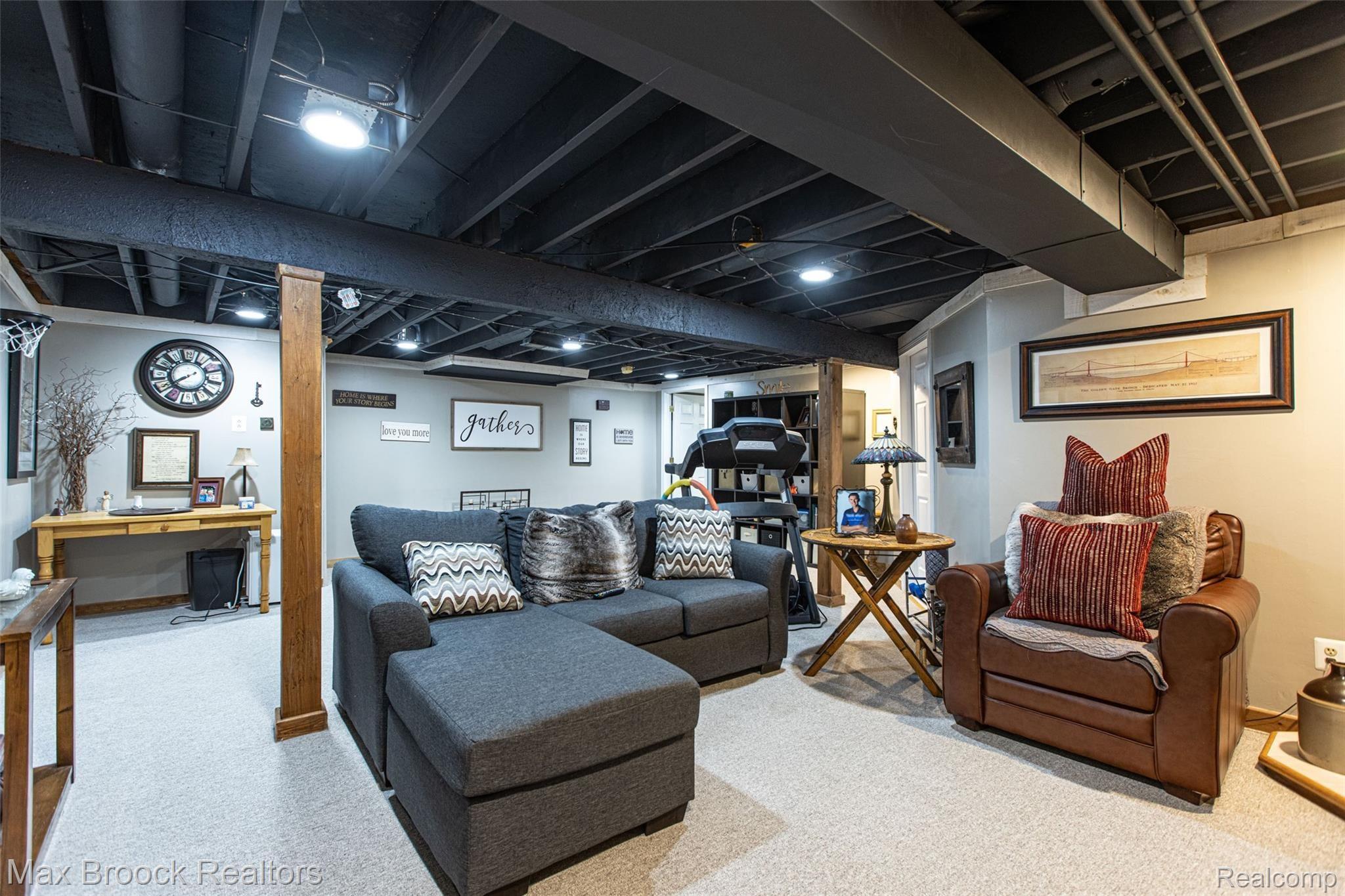 652 Bolinger Street Rochester, MI 48307 - Photo 14 of 22 Lower Level Rec Room View 2.jpg