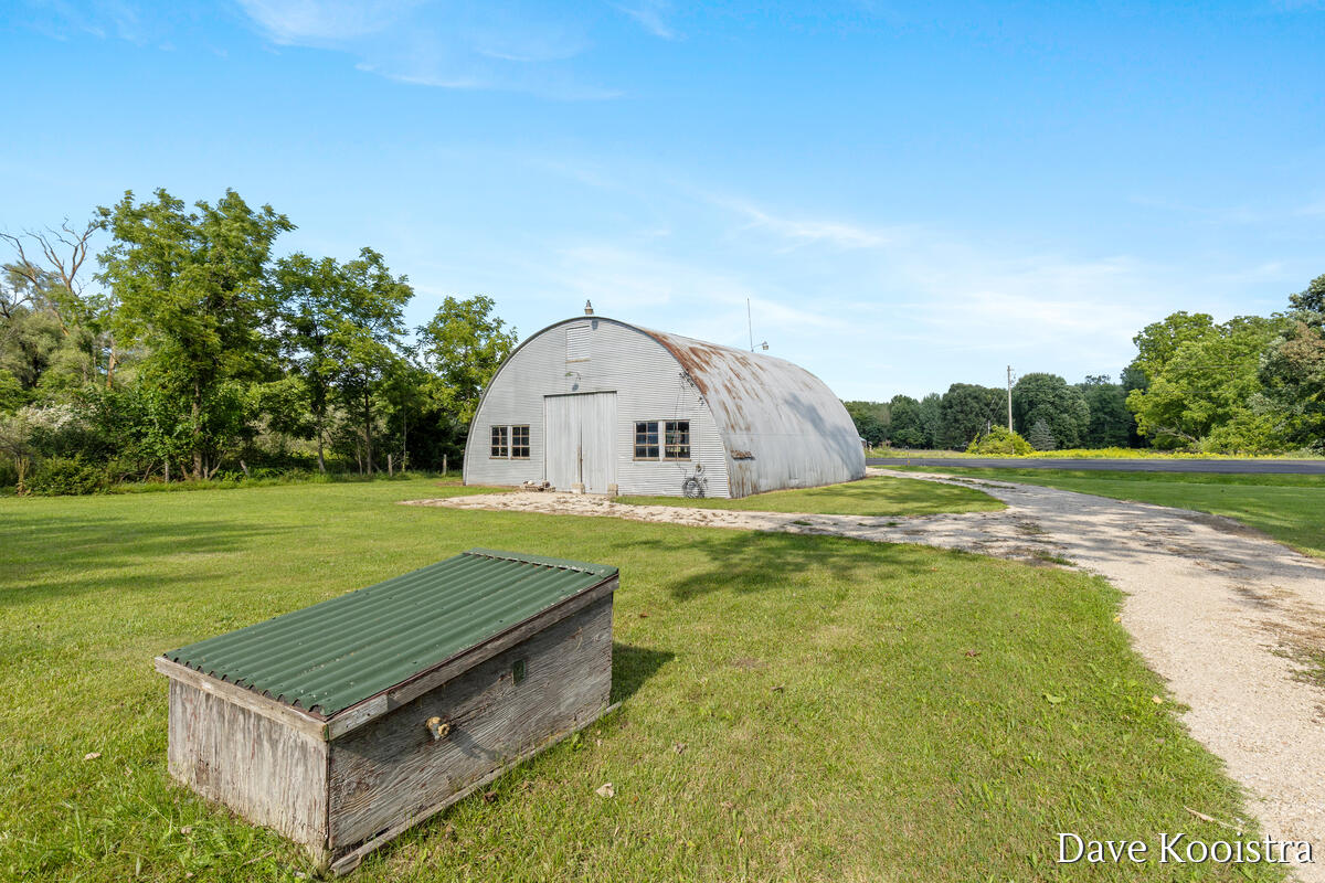 3606 30th Street Hamilton, MI 49419 - Photo 19 of 26 3606-30th_012