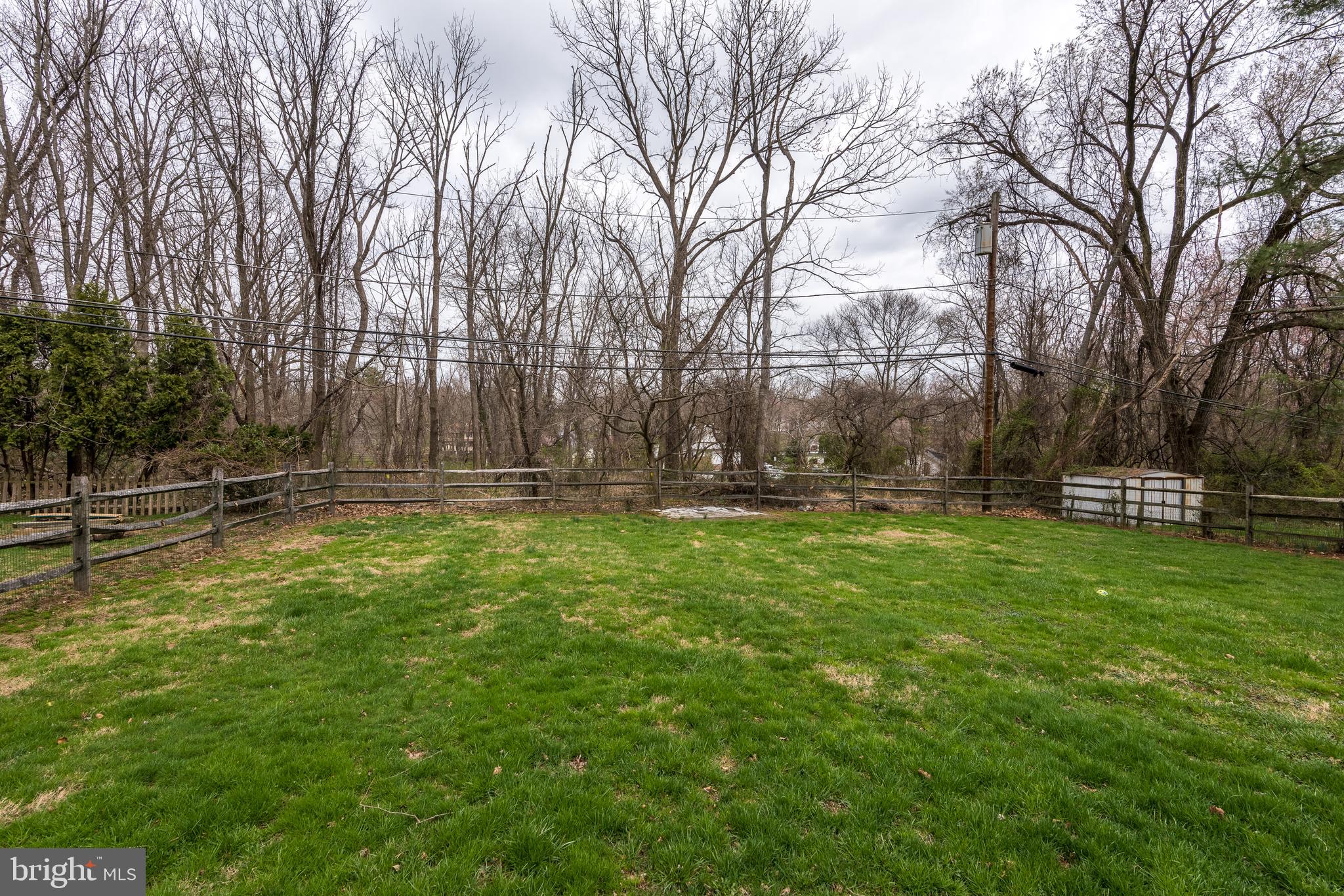 535 Beaver Road Southampton, PA 18966 - Photo 15 of 28 Huge, flat yard!