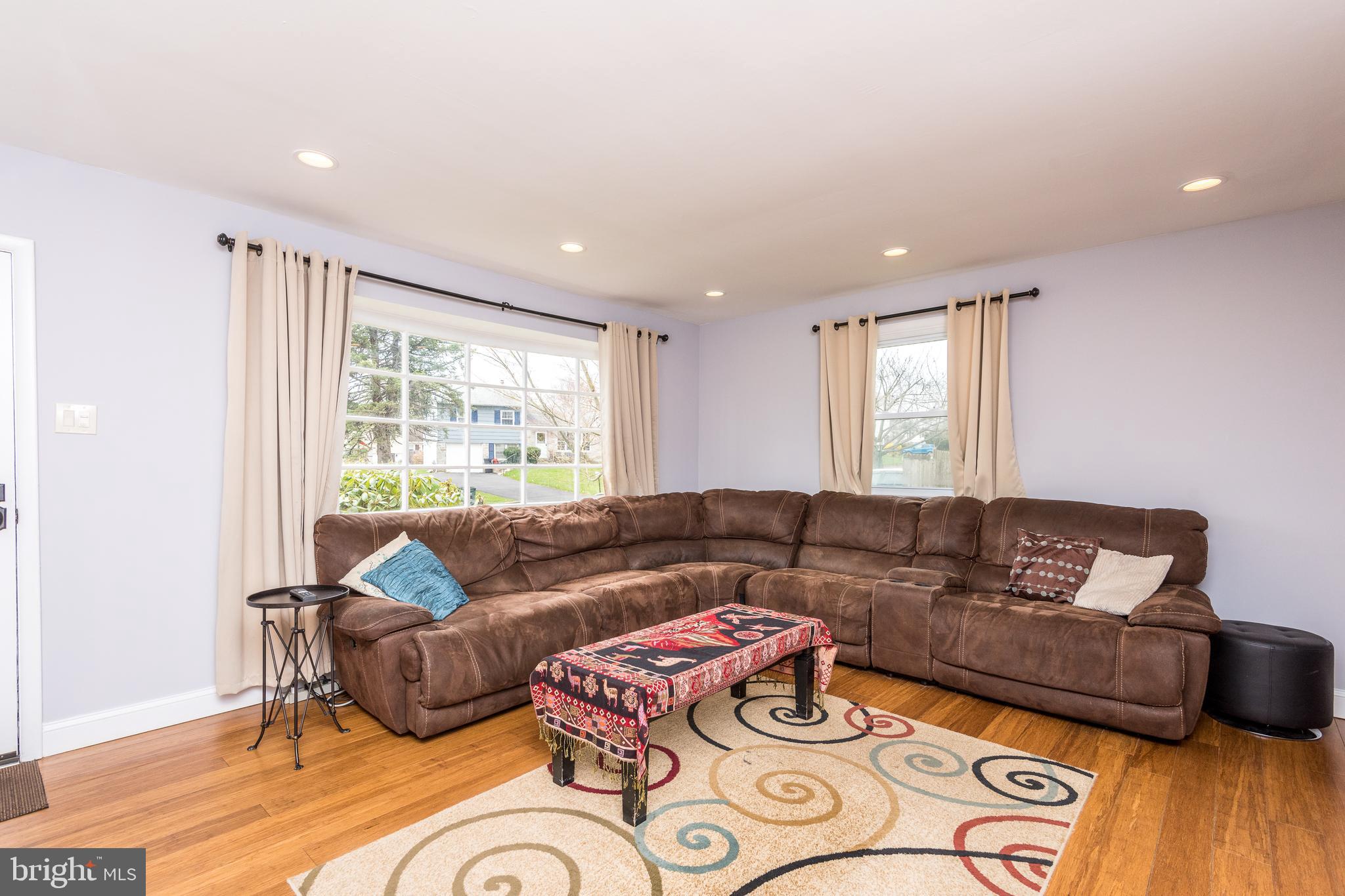 535 Beaver Road Southampton, PA 18966 - Photo 4 of 28 Huge Living Room with Bamboo Floors