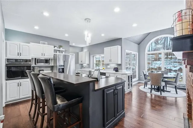 $929,000 | 1043 Victoria Place, Gibsonia, PA 15044