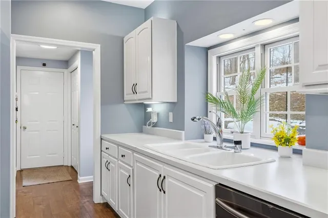 $929,000 | 1043 Victoria Place, Gibsonia, PA 15044