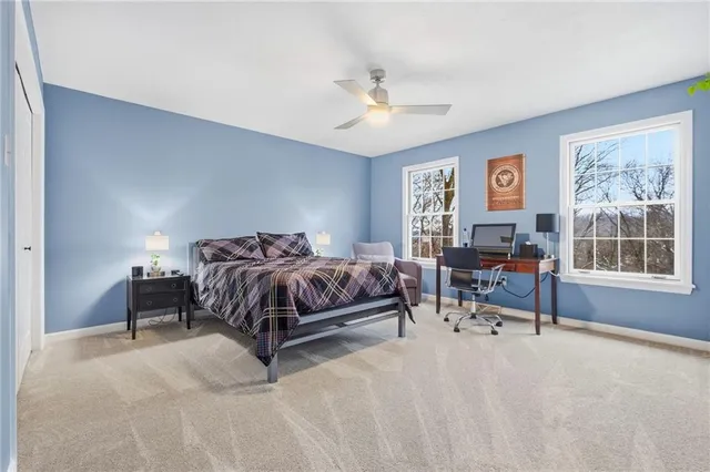 $929,000 | 1043 Victoria Place, Gibsonia, PA 15044