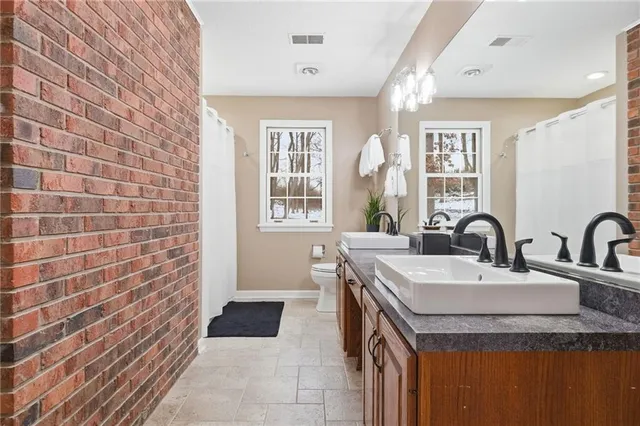 $929,000 | 1043 Victoria Place, Gibsonia, PA 15044