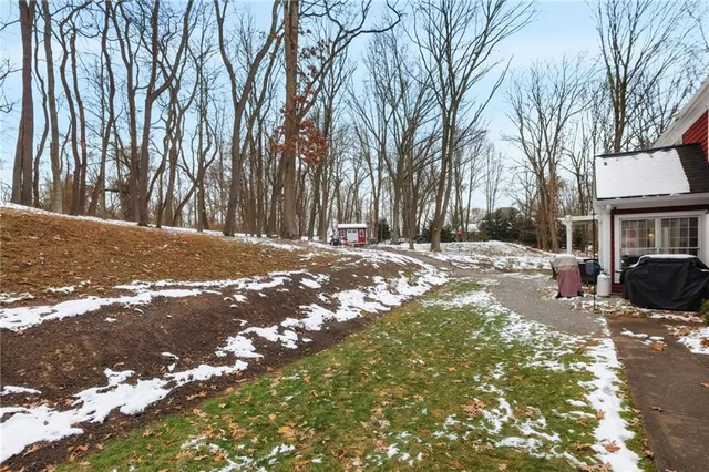 $929,000 | 1043 Victoria Place, Gibsonia, PA 15044