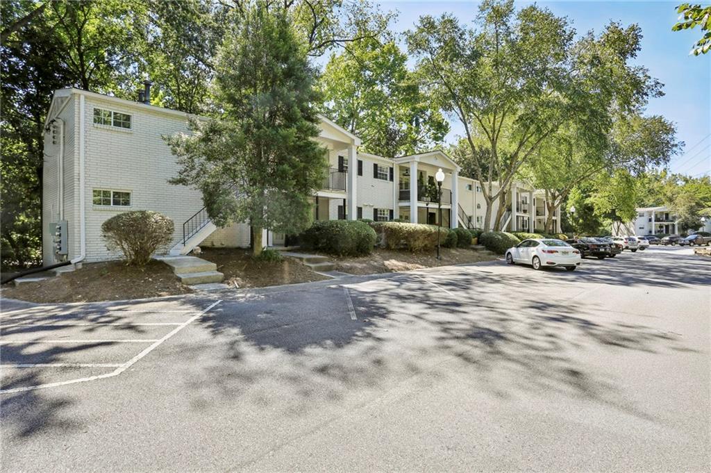 311 Peachtree Hills Avenue Northeast, Unit 13B Atlanta, GA 30305 - Photo 29 of 30