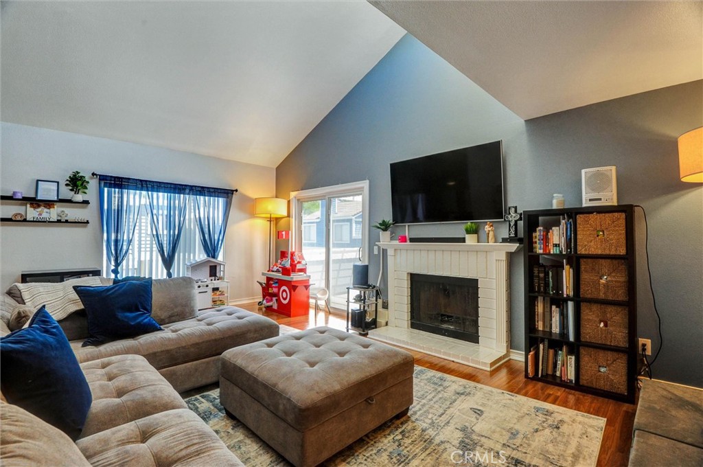 24141 High Knob Road, Unit G Diamond Bar, CA 91765 - Photo 5 of 33