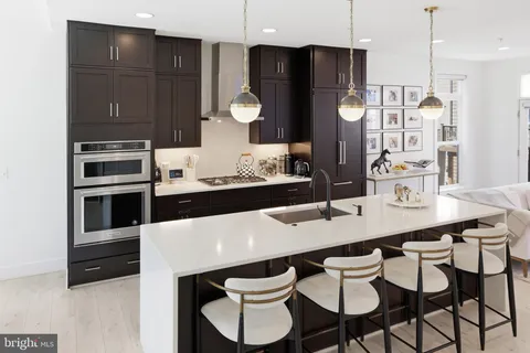 $1,145,000 | 3913 Cranes Bill Court, Rockville, MD 20852