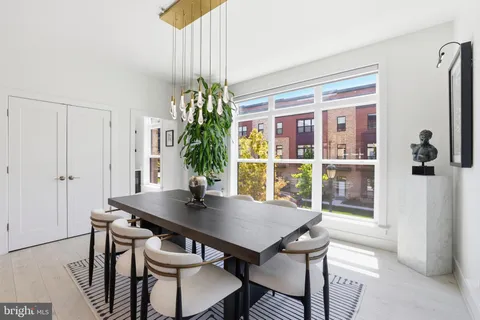 $1,145,000 | 3913 Cranes Bill Court, Rockville, MD 20852