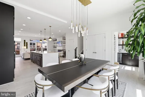 $1,145,000 | 3913 Cranes Bill Court, Rockville, MD 20852