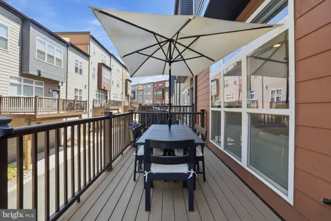 $1,145,000 | 3913 Cranes Bill Court, Rockville, MD 20852