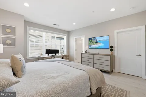 $1,145,000 | 3913 Cranes Bill Court, Rockville, MD 20852