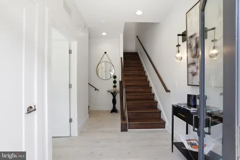 $1,145,000 | 3913 Cranes Bill Court, Rockville, MD 20852