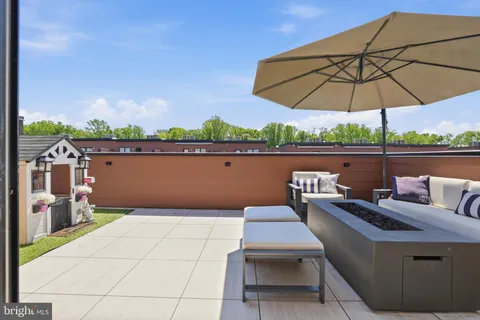 $1,145,000 | 3913 Cranes Bill Court, Rockville, MD 20852