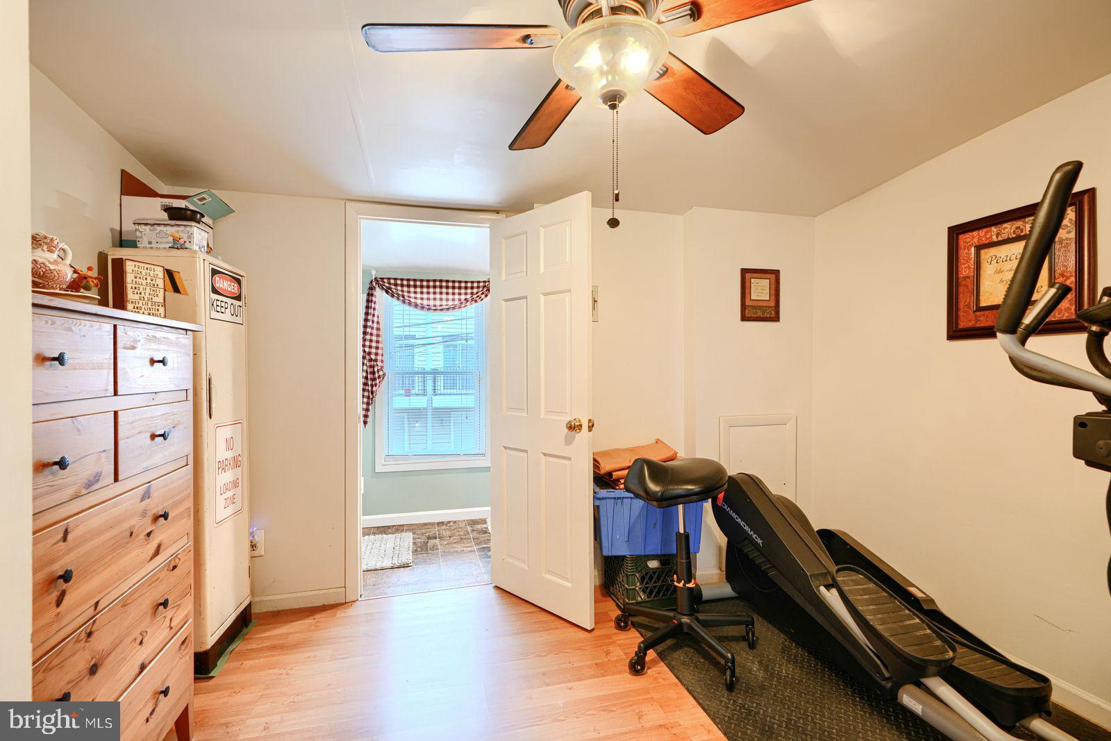 1516 Boyle Street Baltimore, MD 21230 - Photo 22 of 29 a view of a room with gym equipment