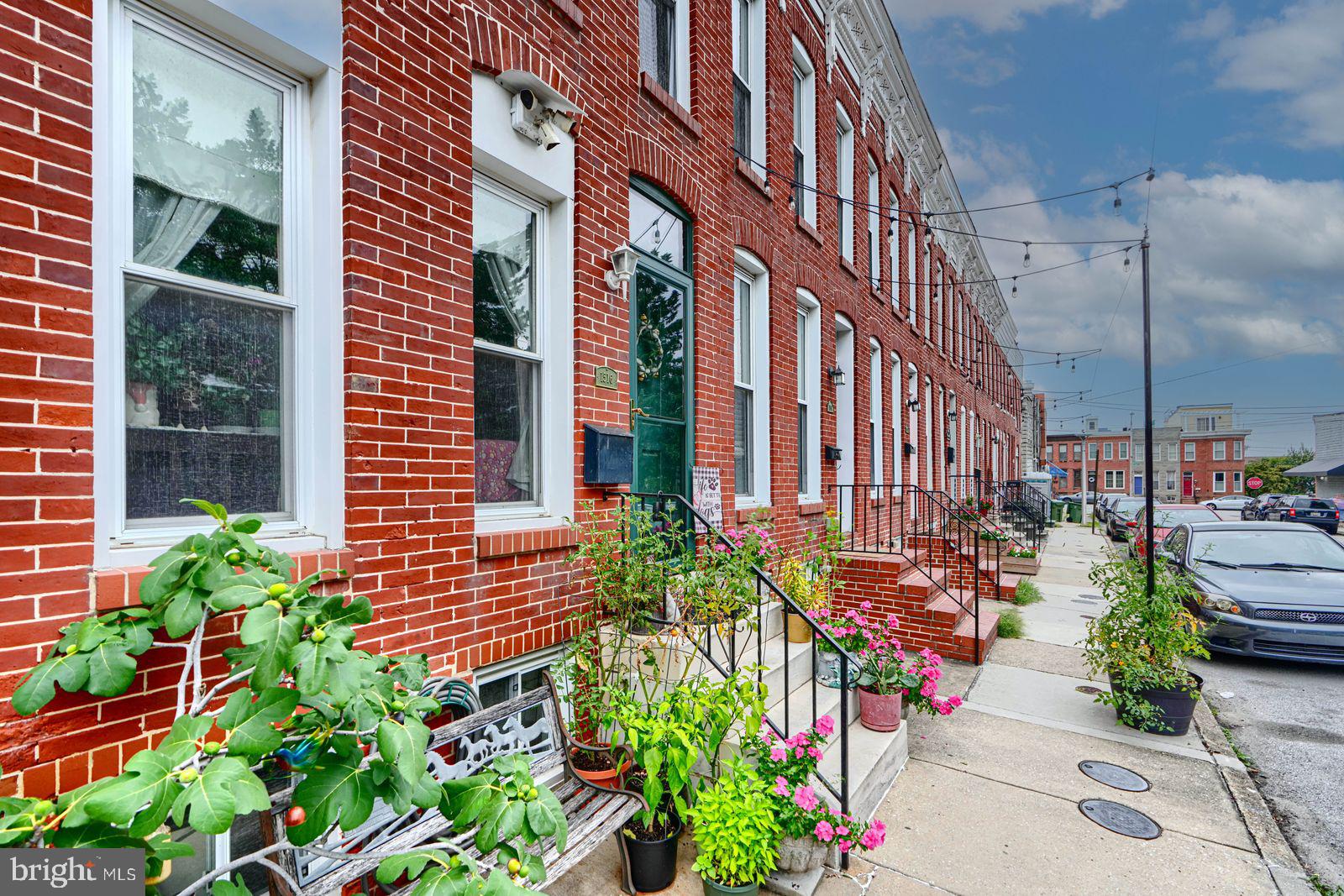 1516 Boyle Street Baltimore, MD 21230 - Photo 3 of 29 front view of a building