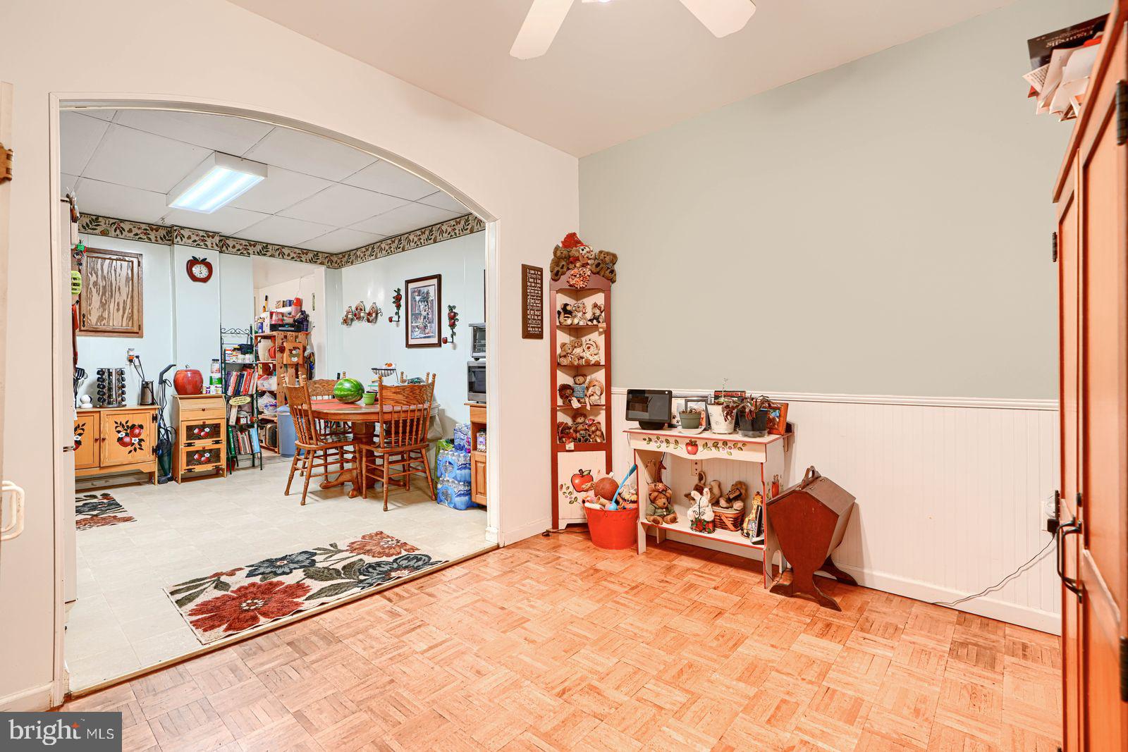 1516 Boyle Street Baltimore, MD 21230 - Photo 9 of 29 a view of a room with gym equipment
