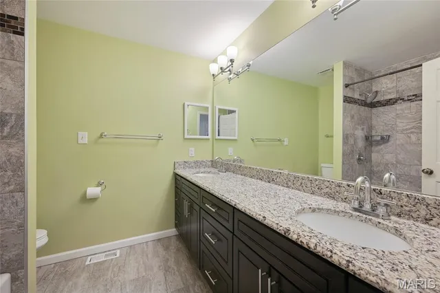 $539,900 | 394 Branchport Drive, Chesterfield, MO 63017