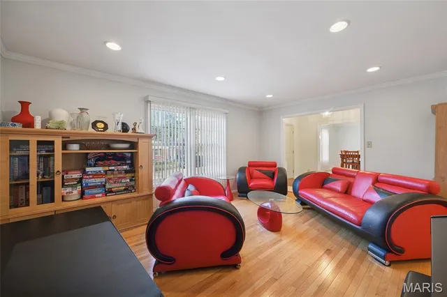 $539,900 | 394 Branchport Drive, Chesterfield, MO 63017