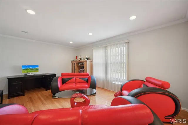 $539,900 | 394 Branchport Drive, Chesterfield, MO 63017