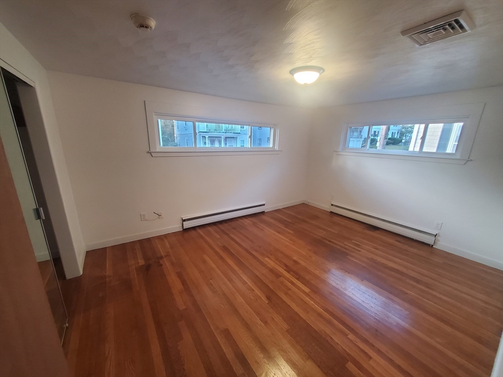 18 Denny Street, Unit 18 Boston, MA 02125 - Photo 11 of 19