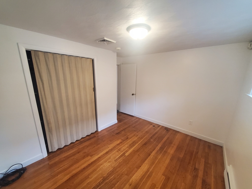 18 Denny Street, Unit 18 Boston, MA 02125 - Photo 10 of 19