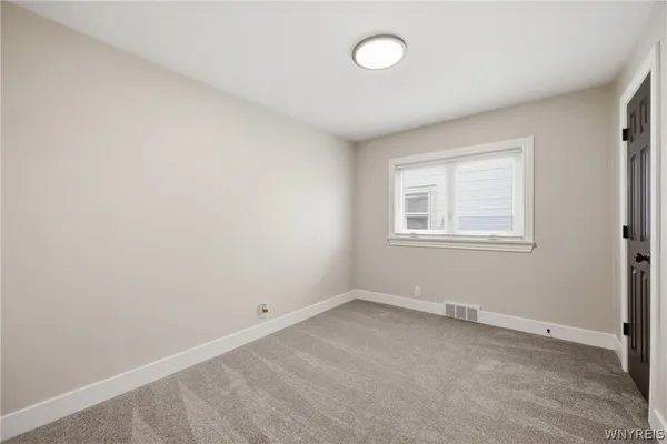 $279,900 | 75 Eaglewood Avenue, Buffalo, NY 14220