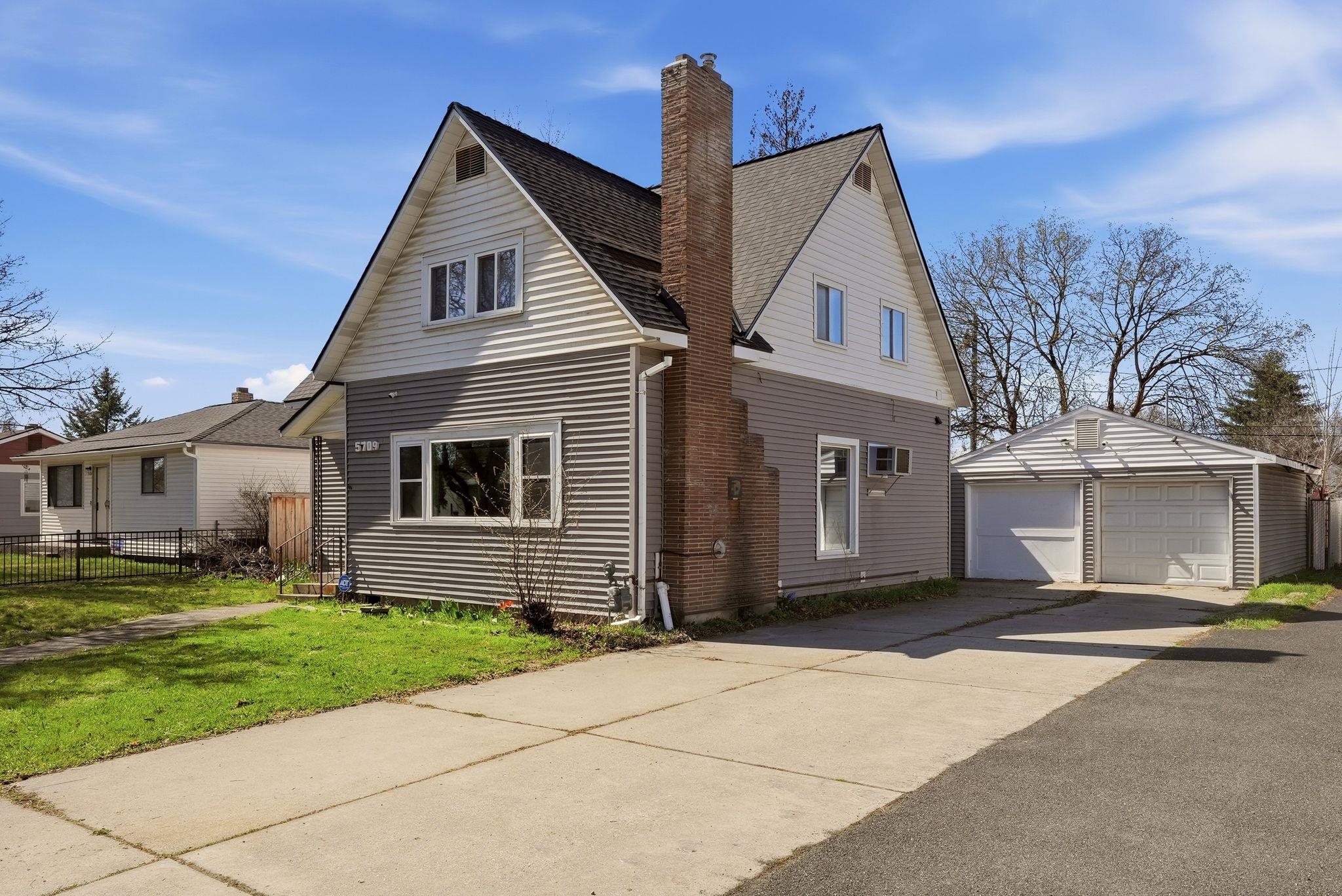 5709 North Belt Street Spokane, WA 99205 - Photo 2 of 32