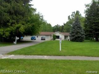 16632 Five Pts Street Redford, MI 48240 - Photo 1 of 8 Property Photo