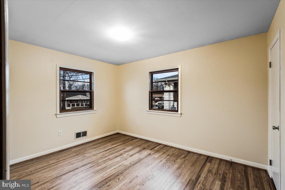 7134 Layton Drive Springfield, VA 22150 - Photo 12 of 30 Gallery Image 12
