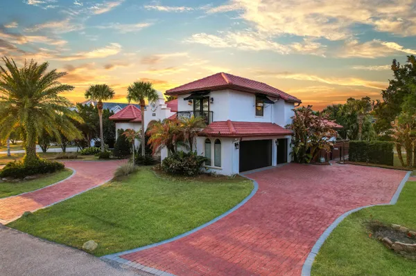 $1,250,000 | 120 Oyster Catcher Circle, St. Augustine, FL 32080