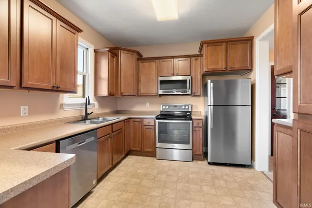 $312,000 | 206 South Railroad Street, Battle Ground, IN 47920