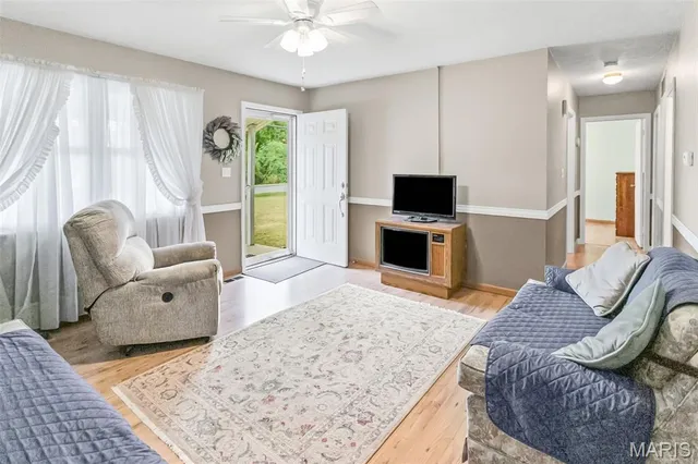 $148,000 | 611 Brown Street, Brighton, IL 62012