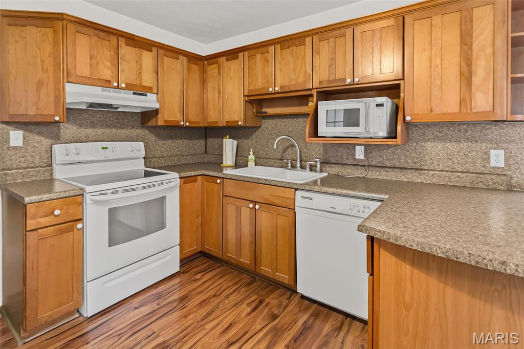 611 Brown Street Brighton, IL 62012 - Photo 17 of 35