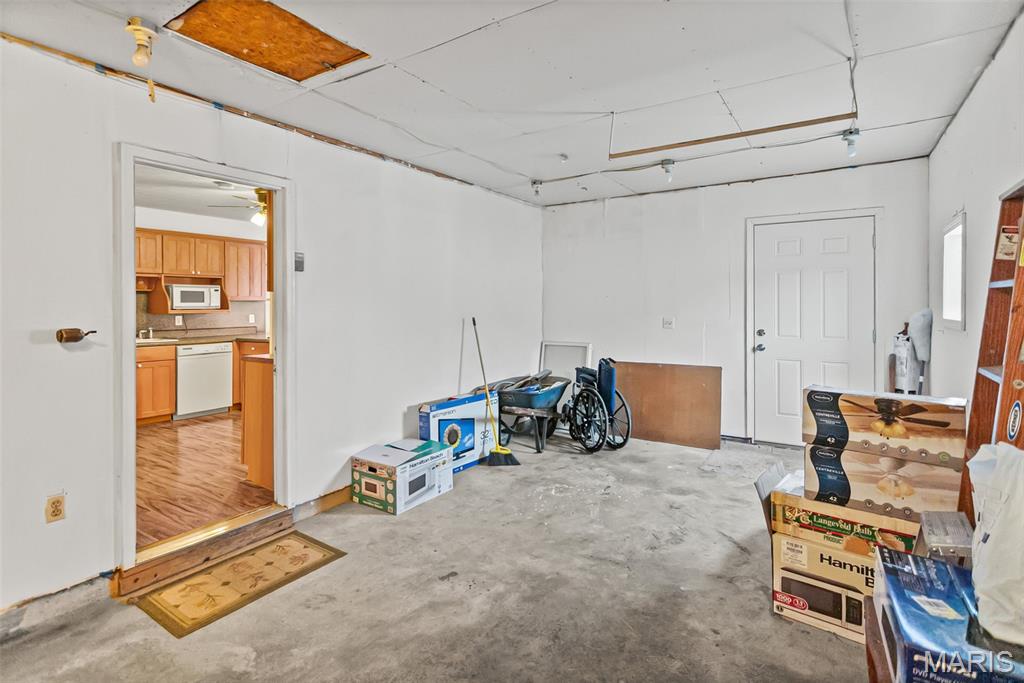 611 Brown Street Brighton, IL 62012 - Photo 34 of 35