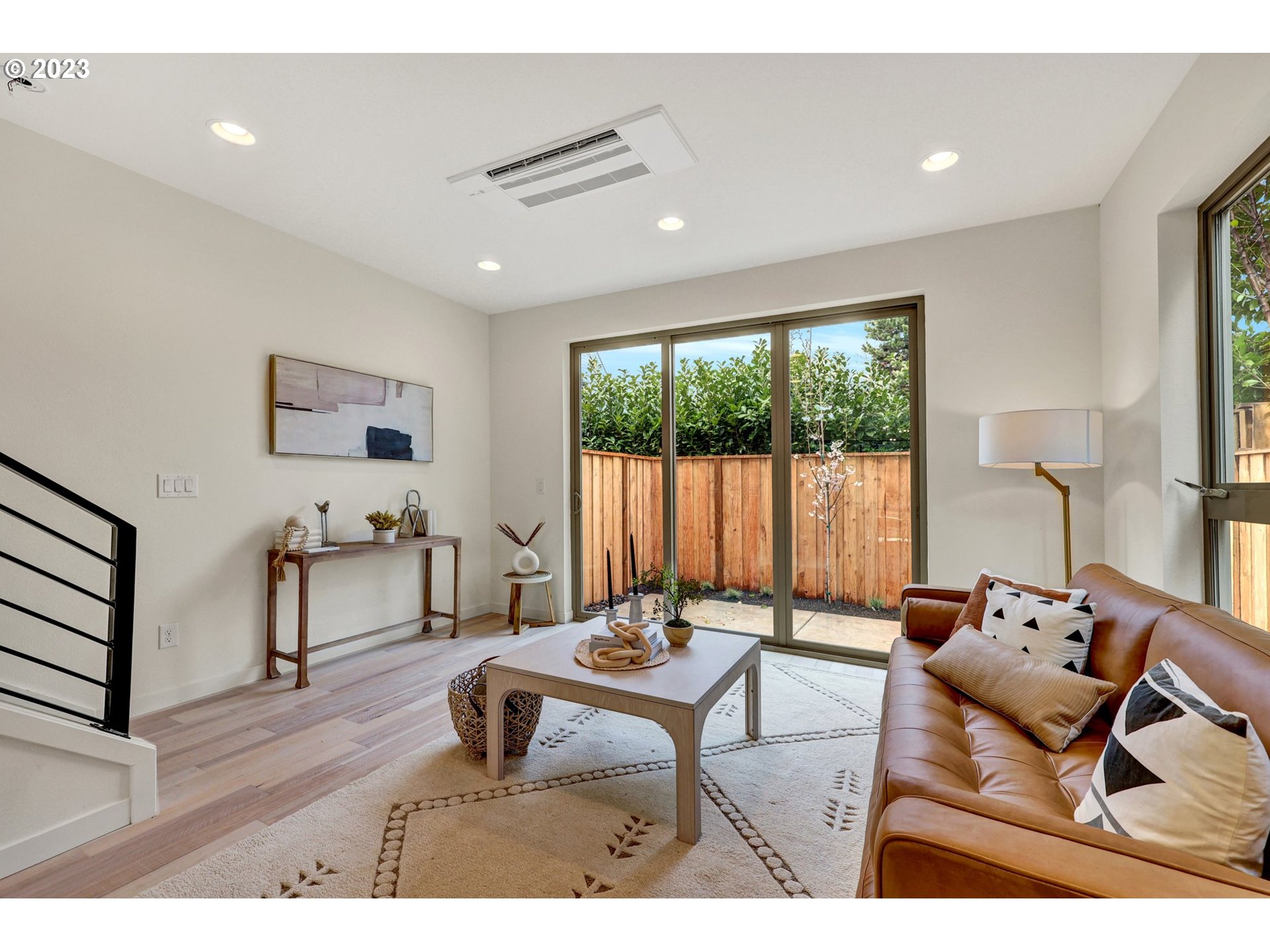 7558 North Berkeley Avenue Portland, OR 97203 - Photo 5 of 18