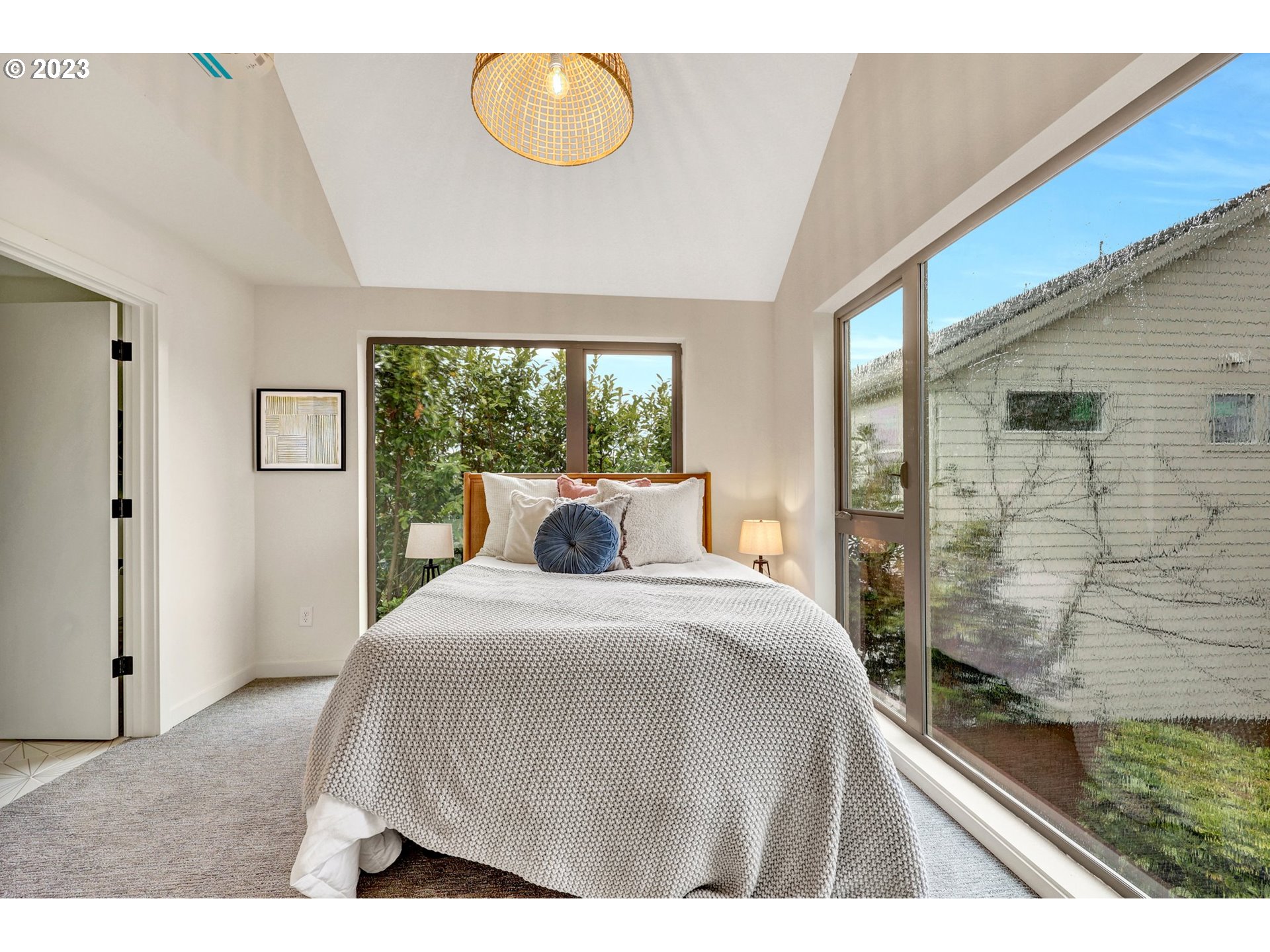 7558 North Berkeley Avenue Portland, OR 97203 - Photo 7 of 18