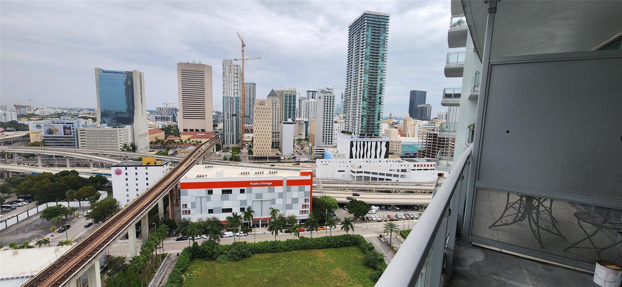 90 Southwest 3rd Street, Unit 2108 Miami, FL 33130 - Photo 13 of 40 Photo 13